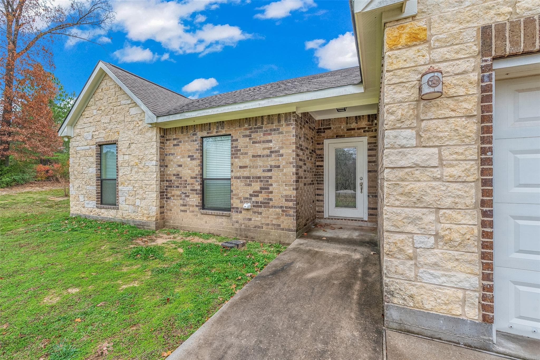 3280 State Highway 7 E