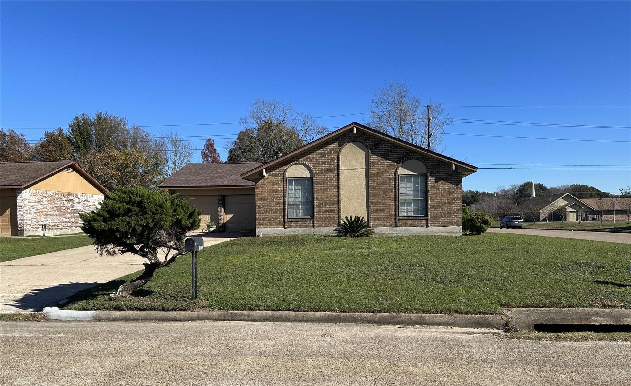 13202 Woodsdale Ct