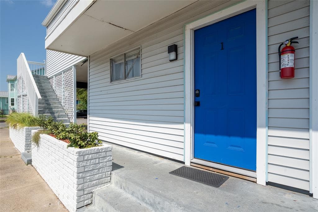 Main property image
