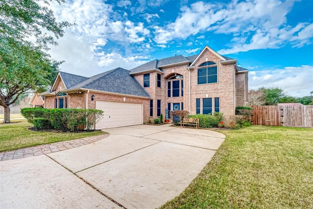 2715 Pine Trl