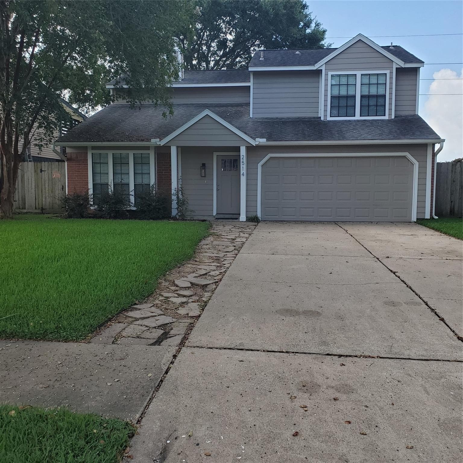 2514 Windswept Dr