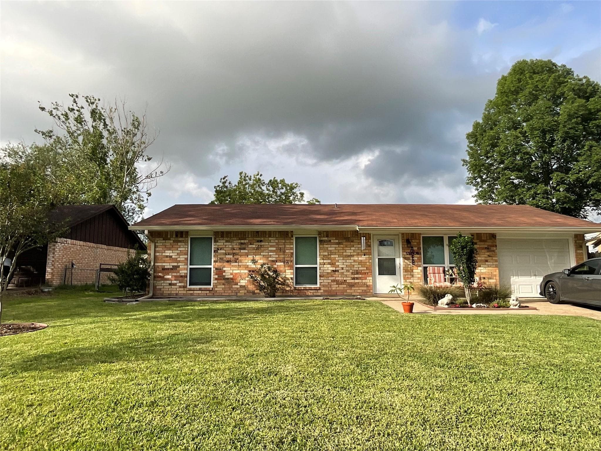 105 Kimberly Ln