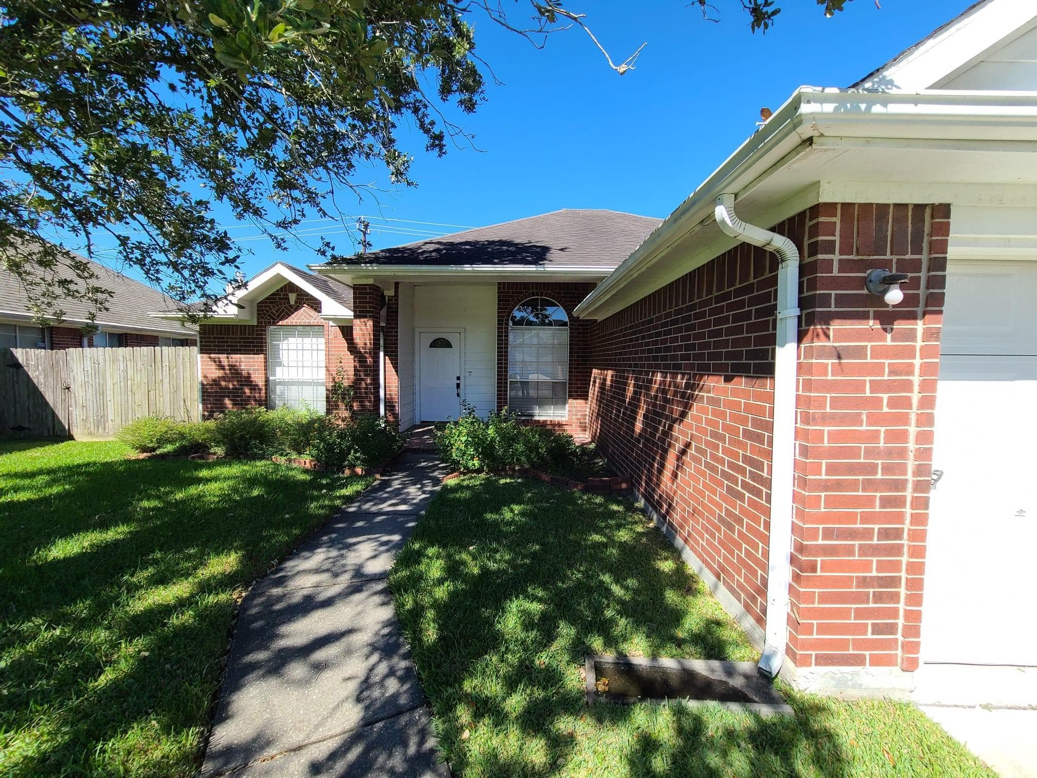 4318 Alysheba Ln