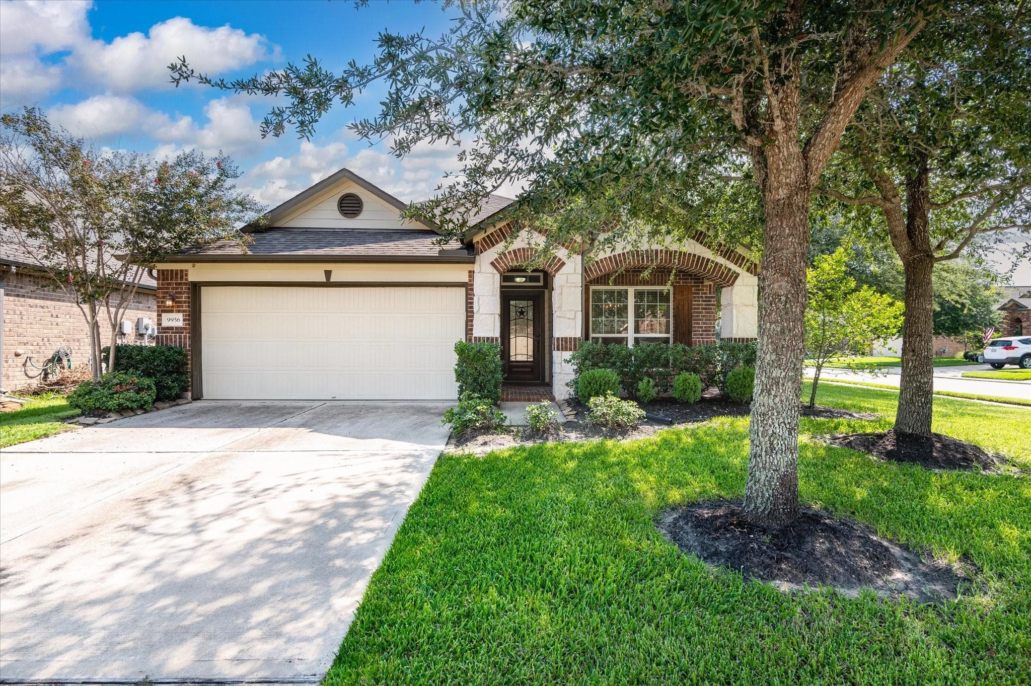 9956 Spring Rock Ln