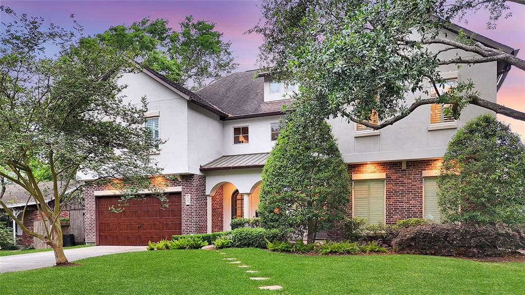 1305 Mickey Way