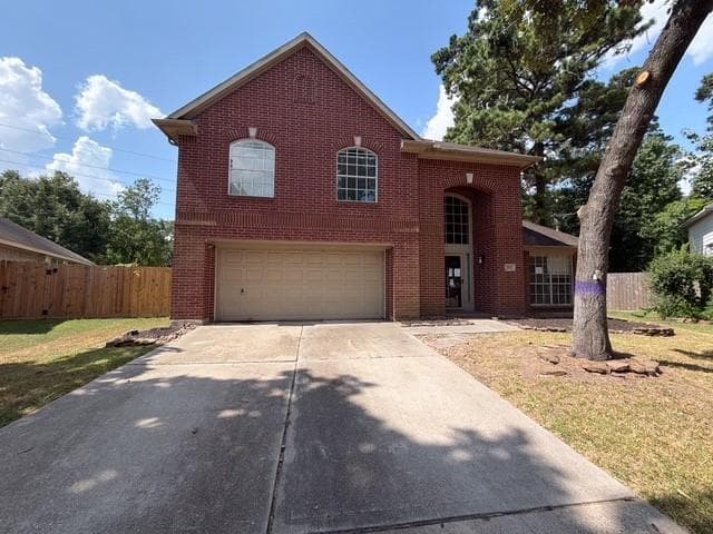 1702 Whispering Forest Dr
