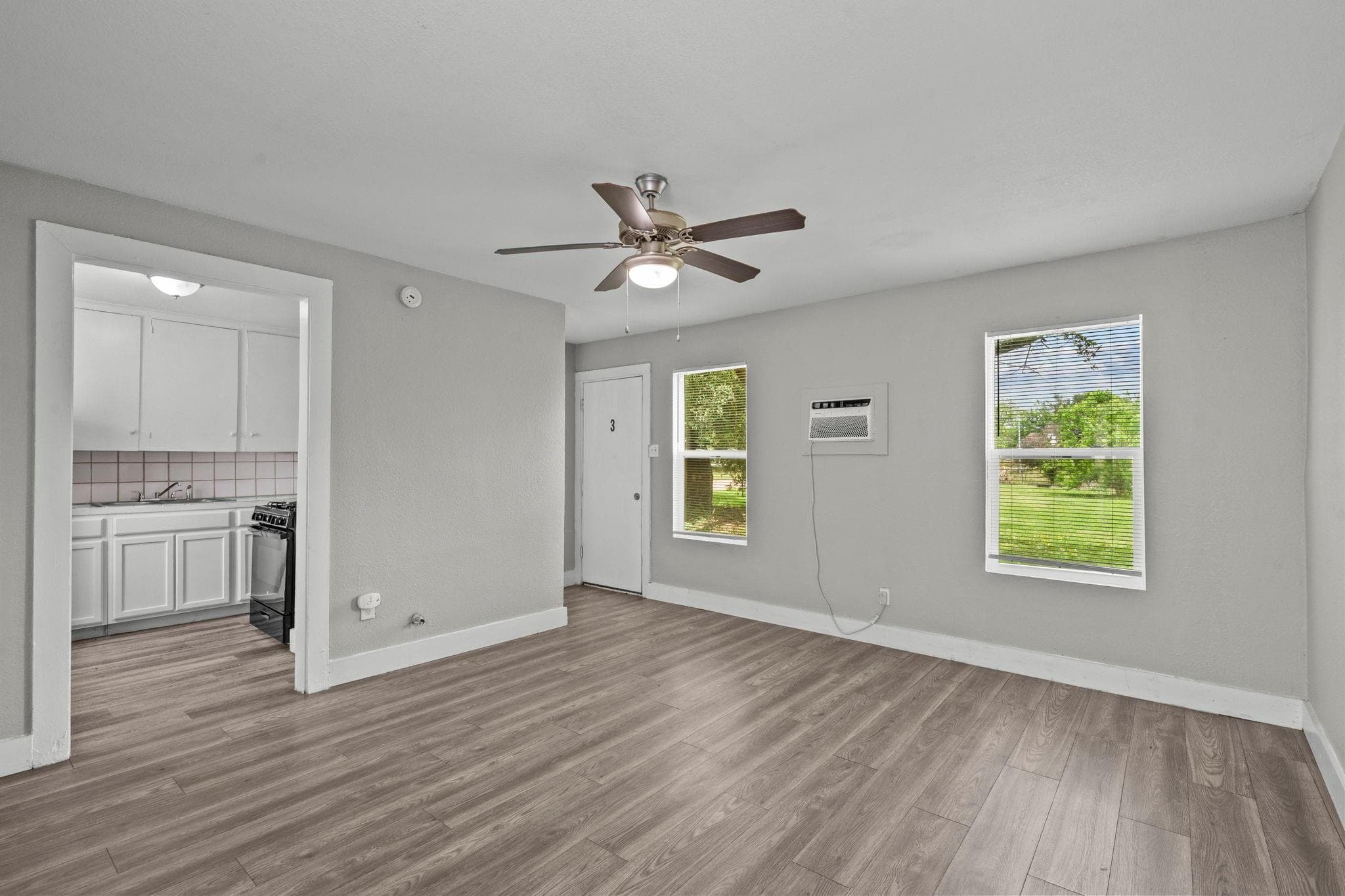Main property image