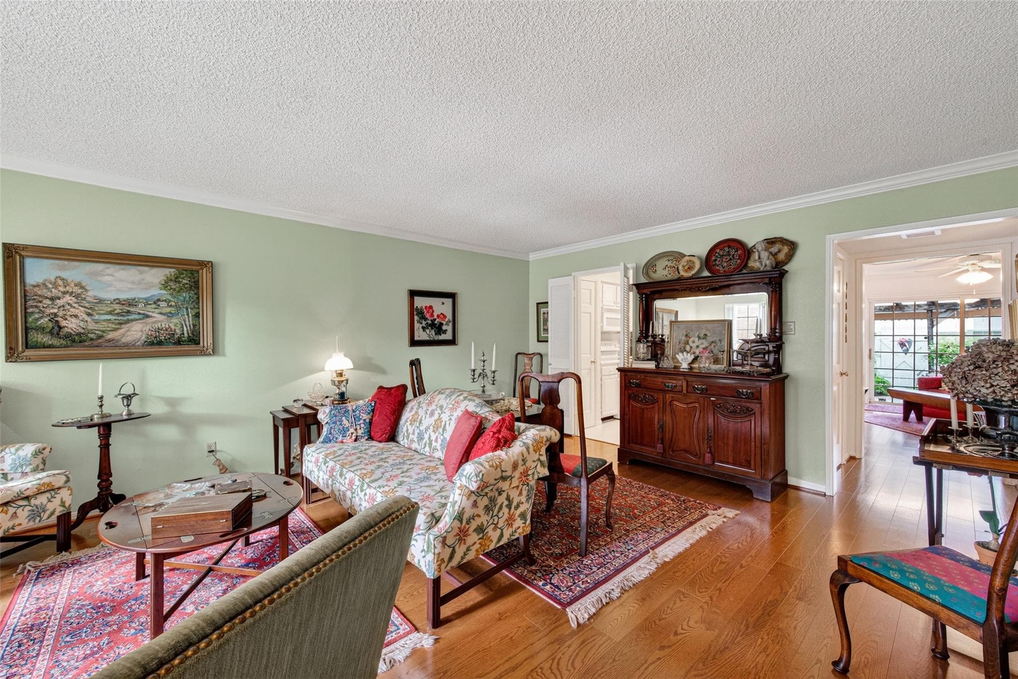 Gallery image 4