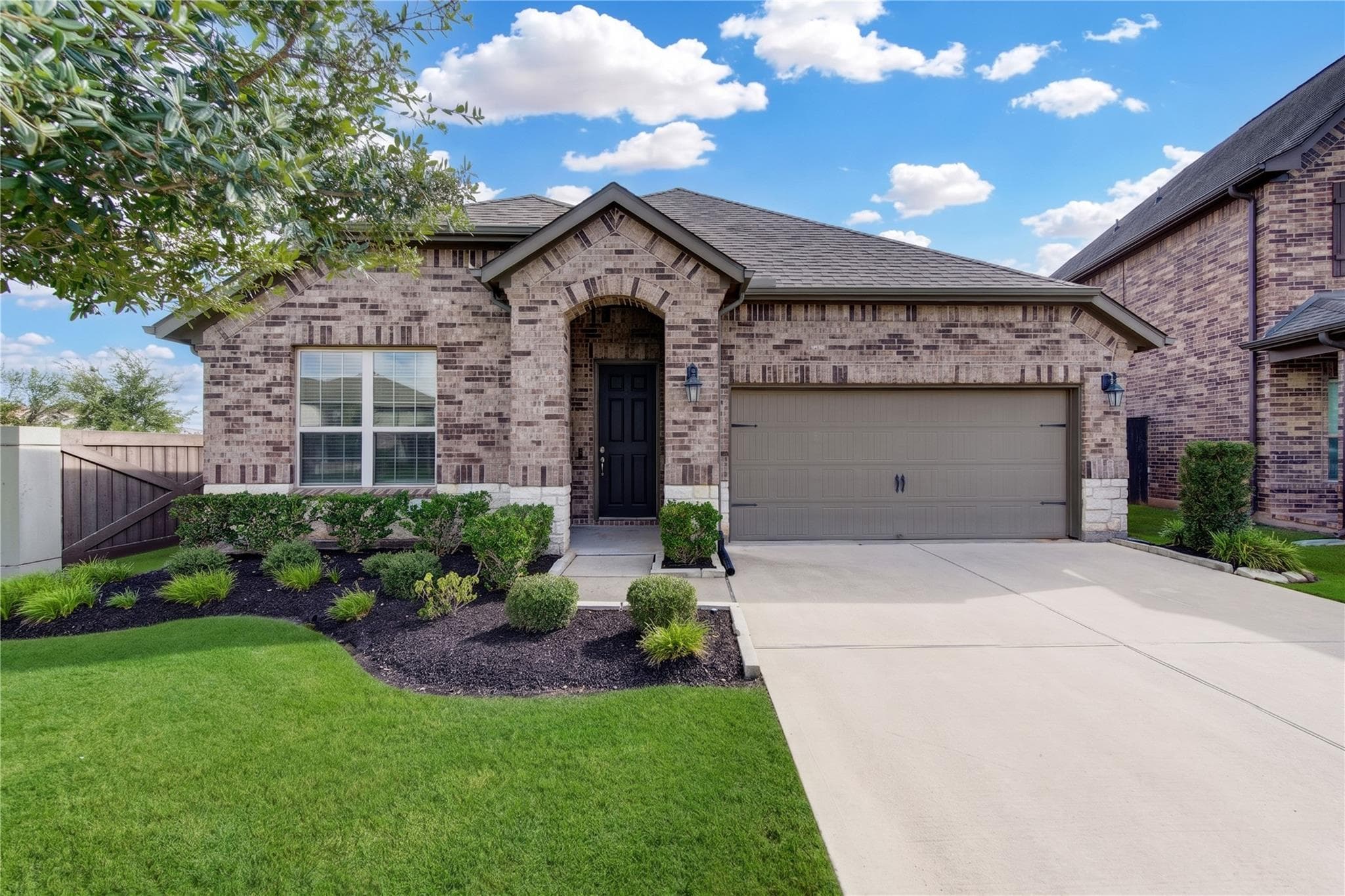 2334 Green Kale Dr