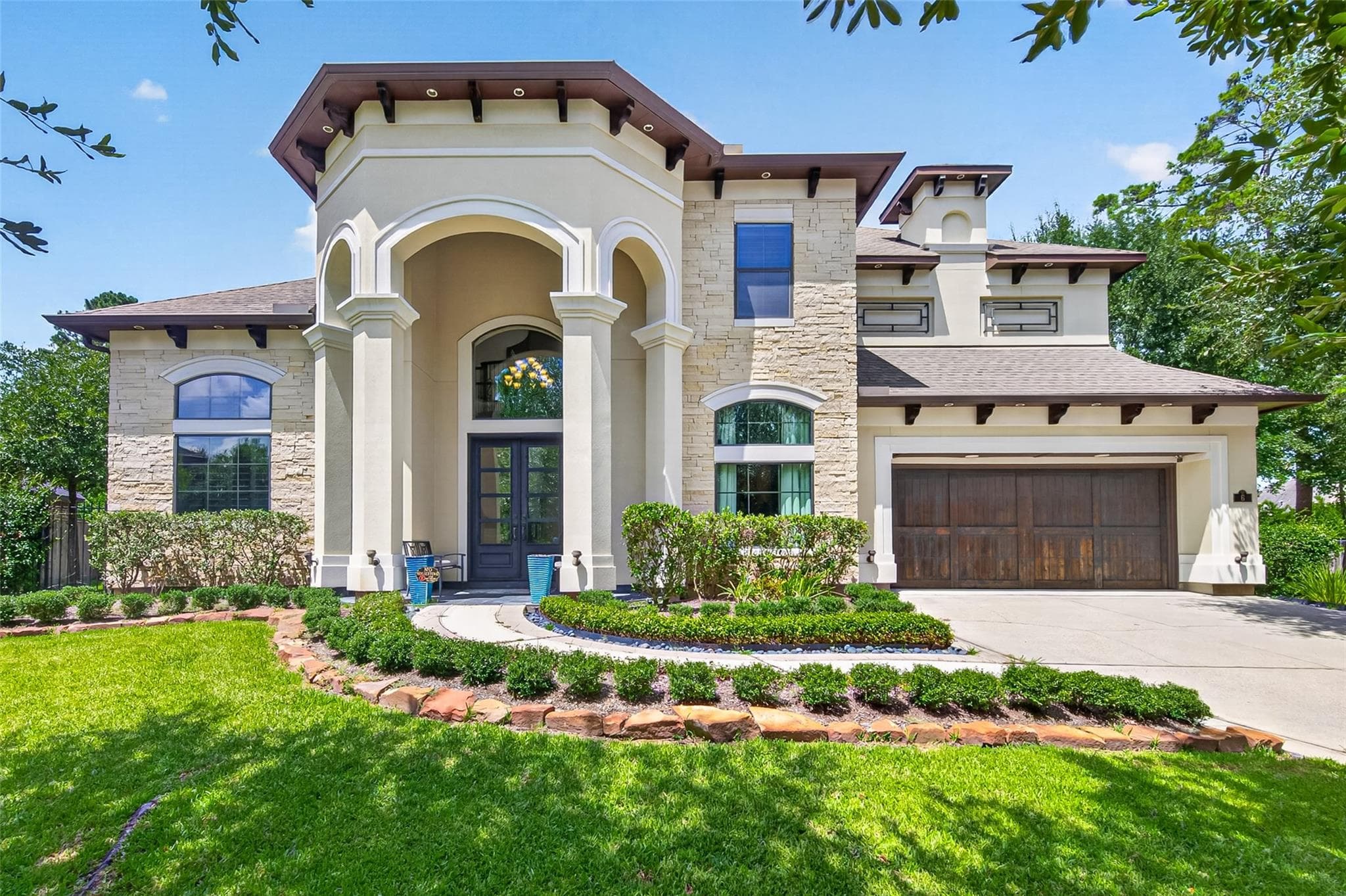 6 Yarbrough Bend Ct