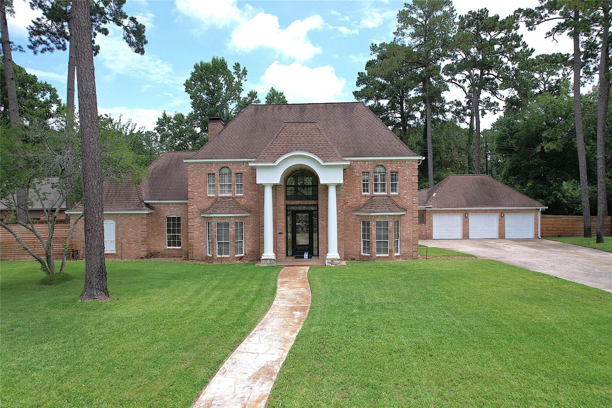 5107 Middle Falls Dr