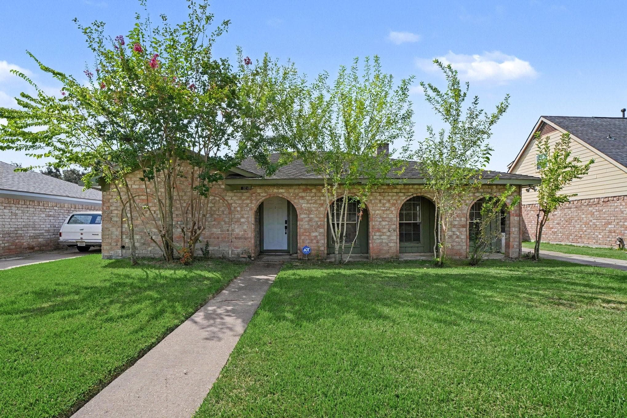 10210 Sagerock Dr