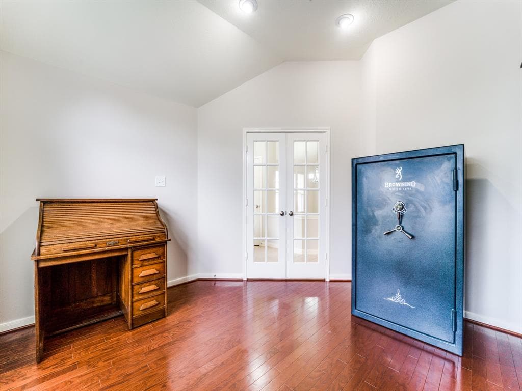 Gallery image 4