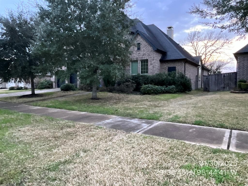 9022 Sage Thistle Trl