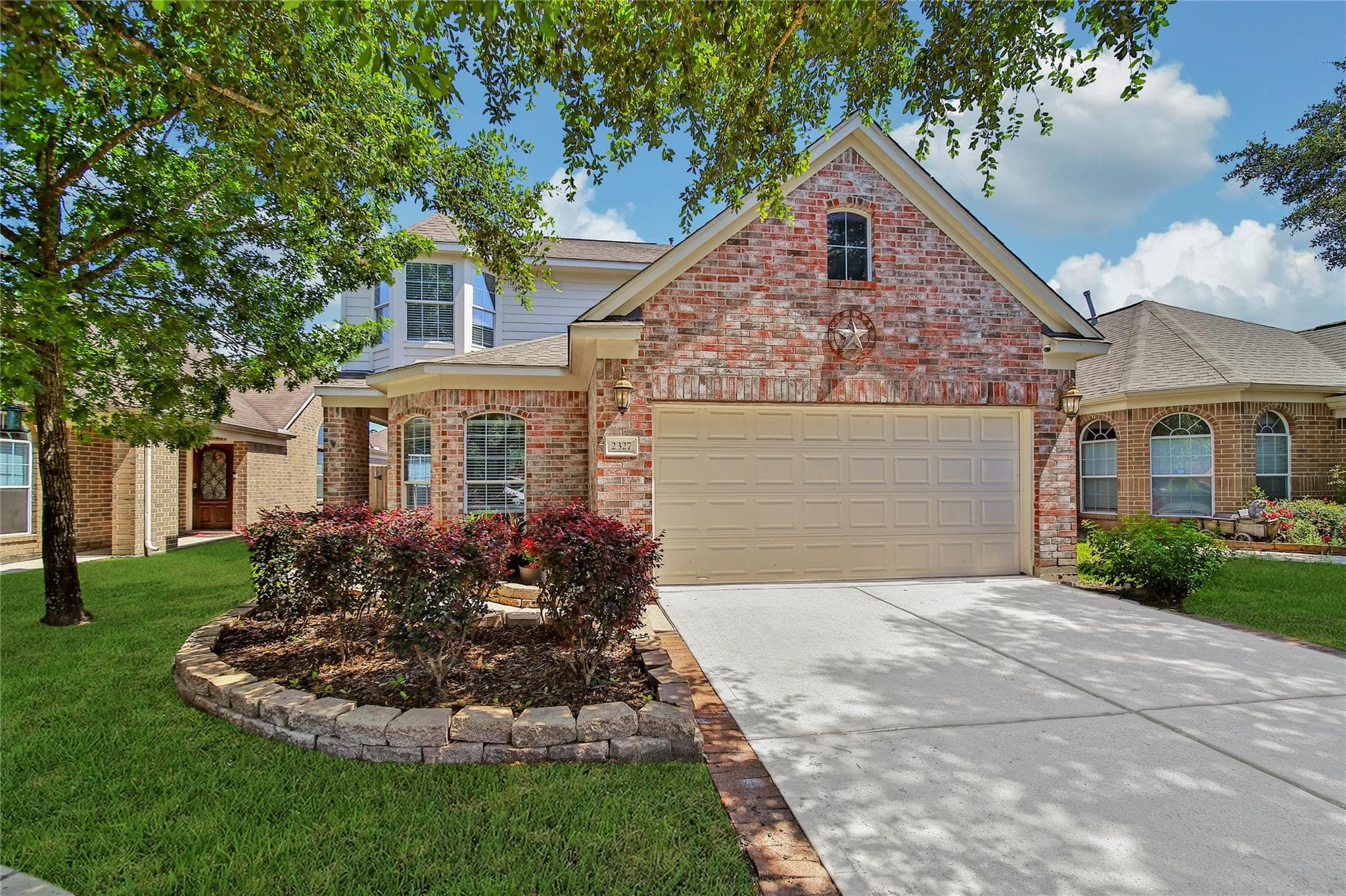 2327 Turnbury Elm Ct