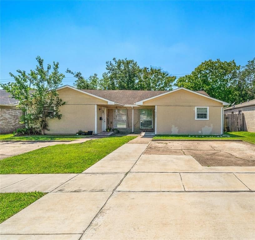 3222 Scotch Moss Ln