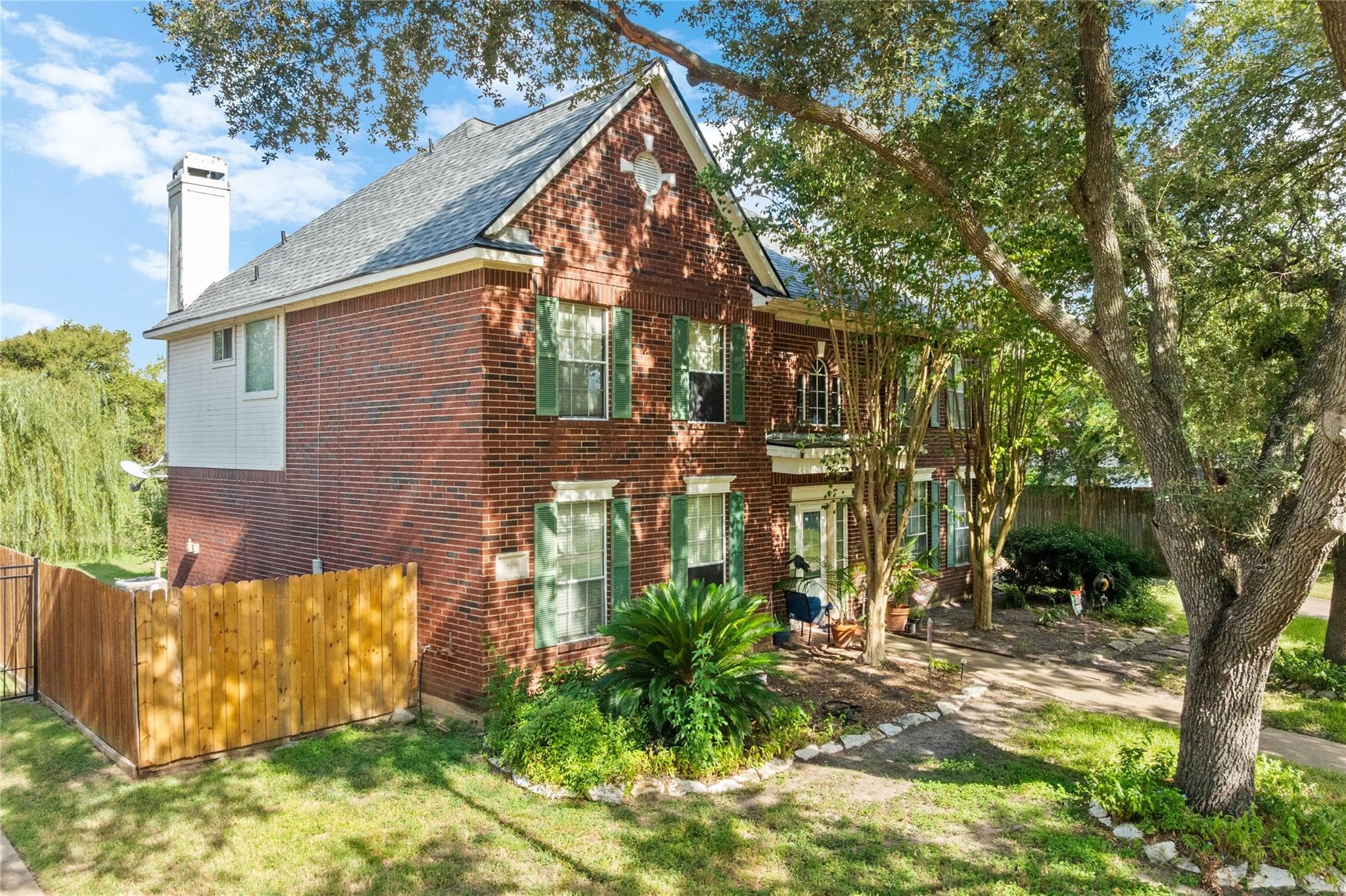 Main property image