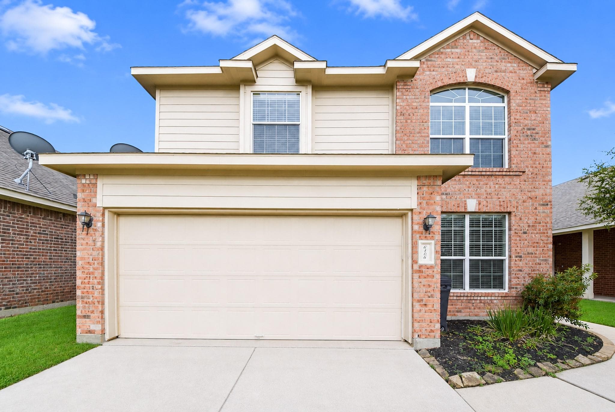 6106 Grassy Haven Ln