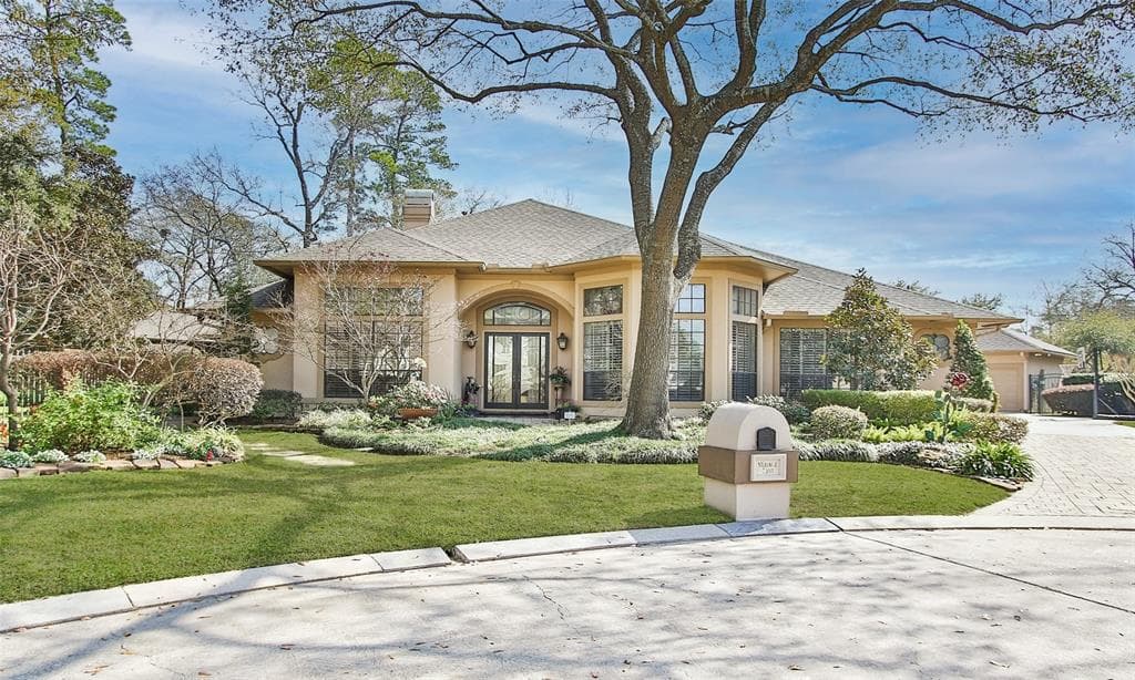7103 Eldorado Centre Ln
