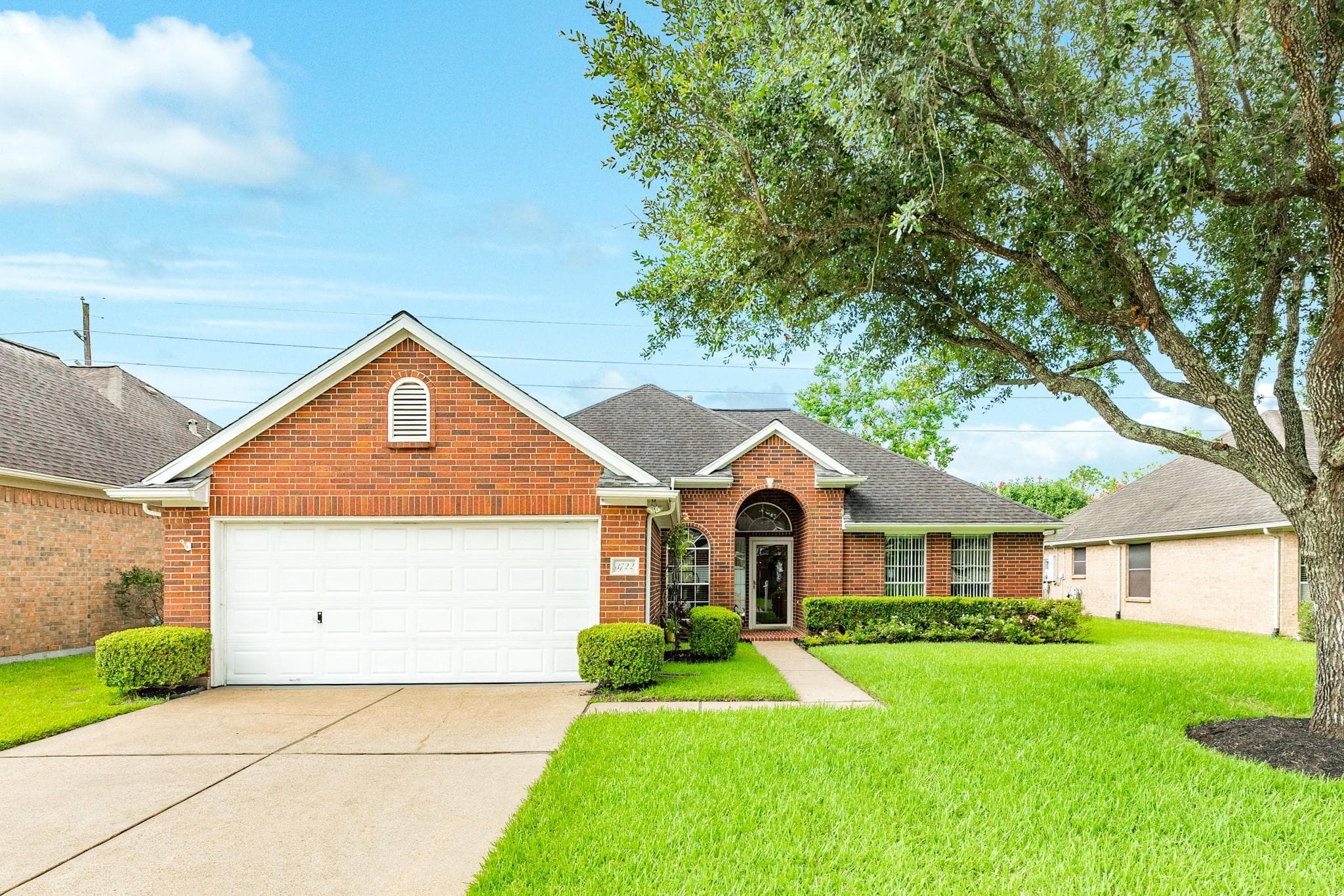 3722 S Peach Hollow Cir