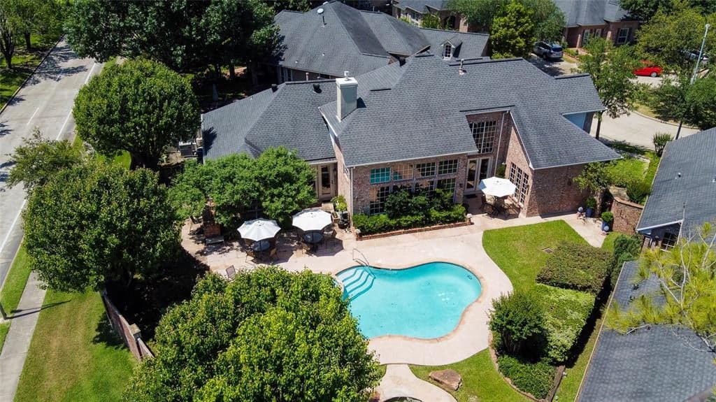 1543 Adams Walk Ct