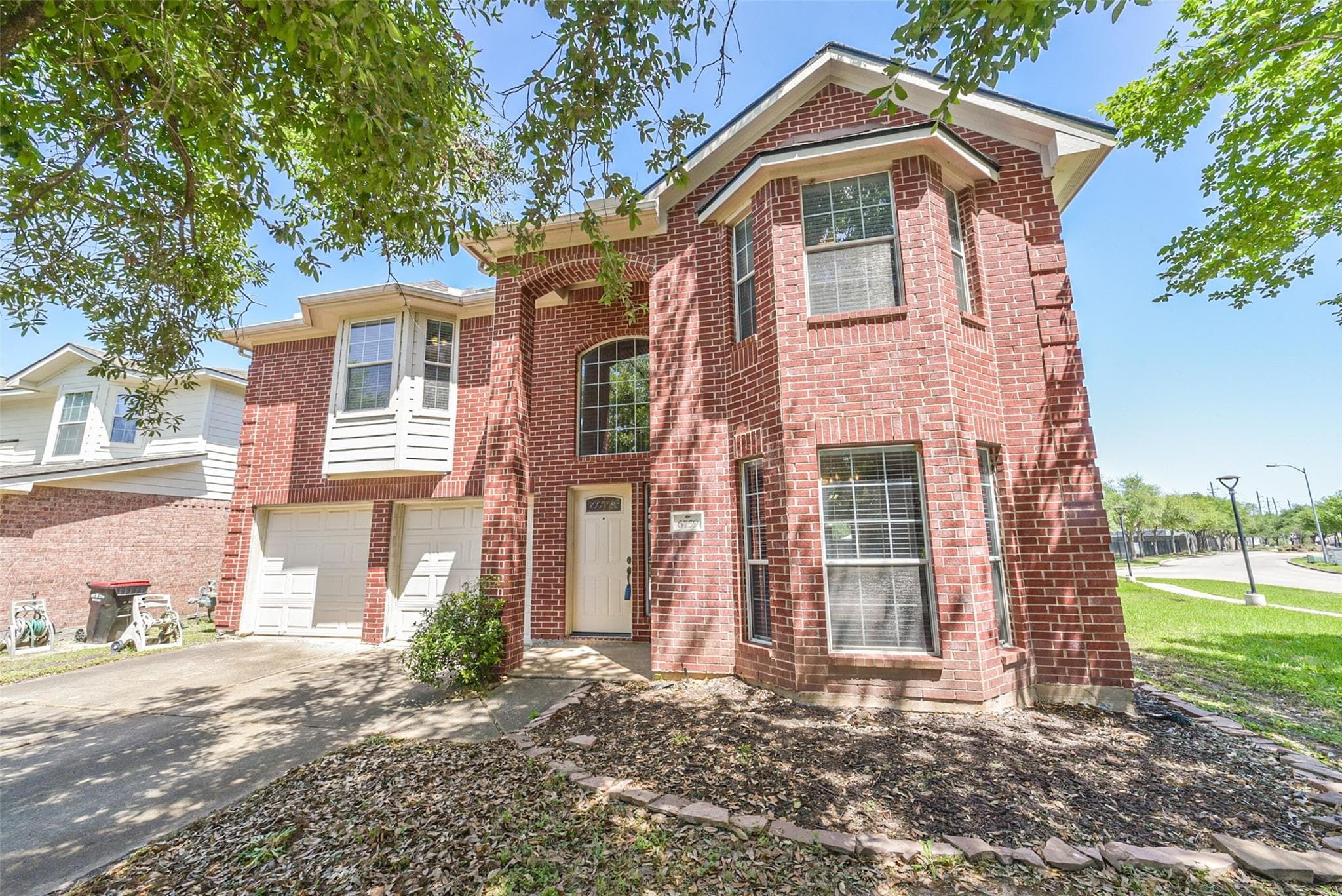6759 Barker Bend Ln