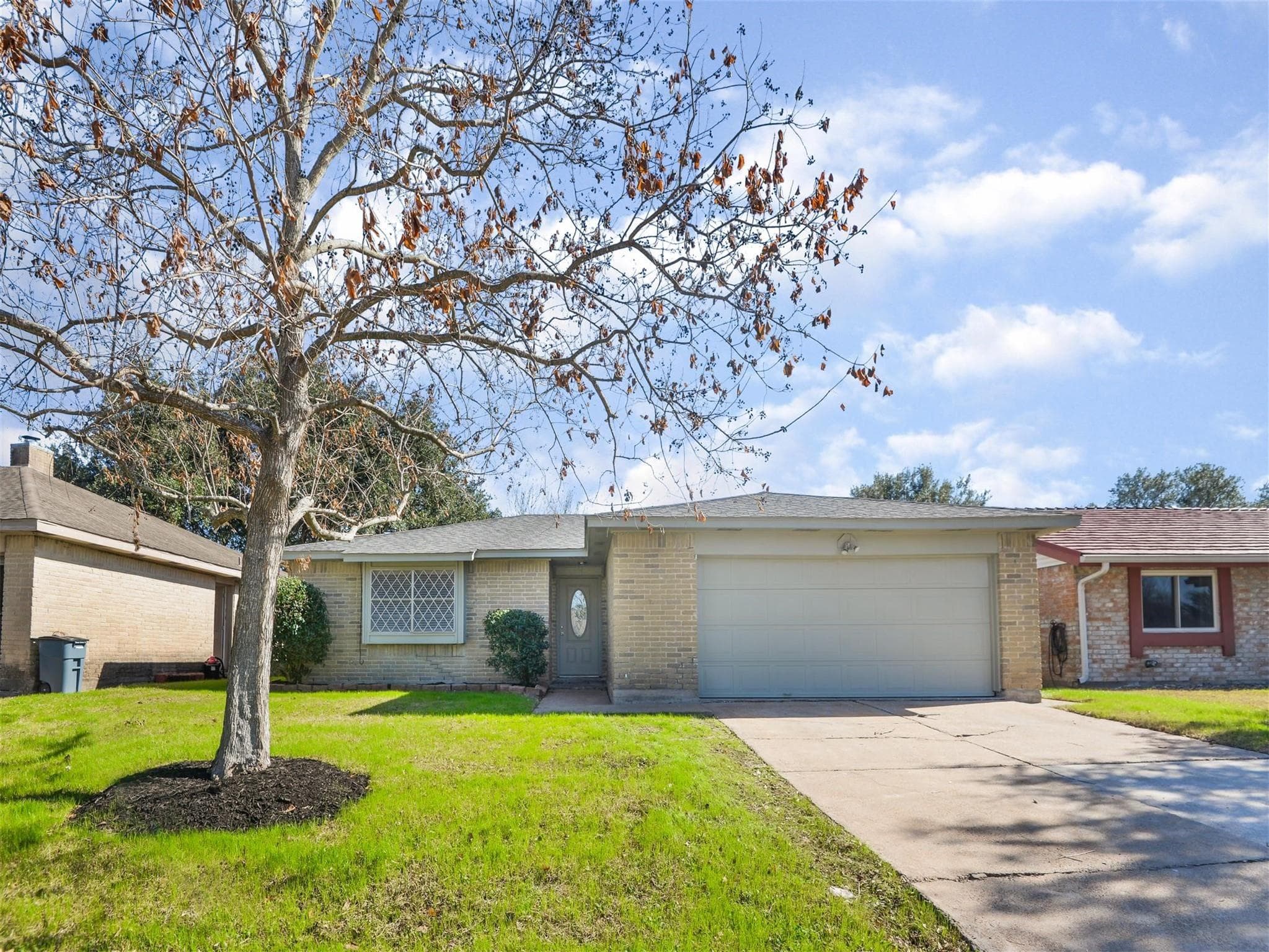 3223 Somerton Dr