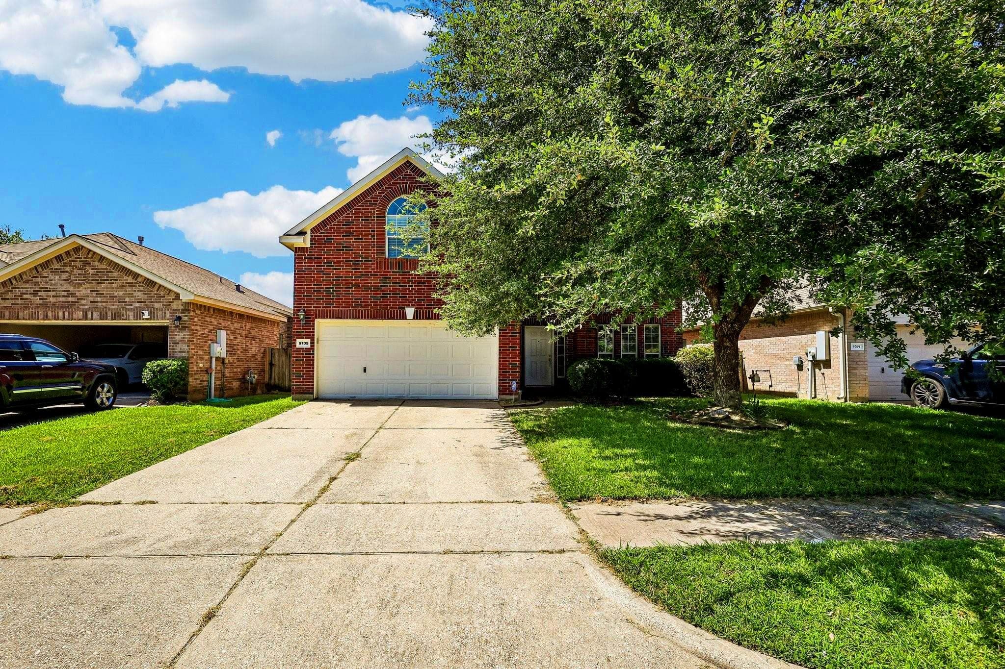 9705 Blue Bonnet Dr