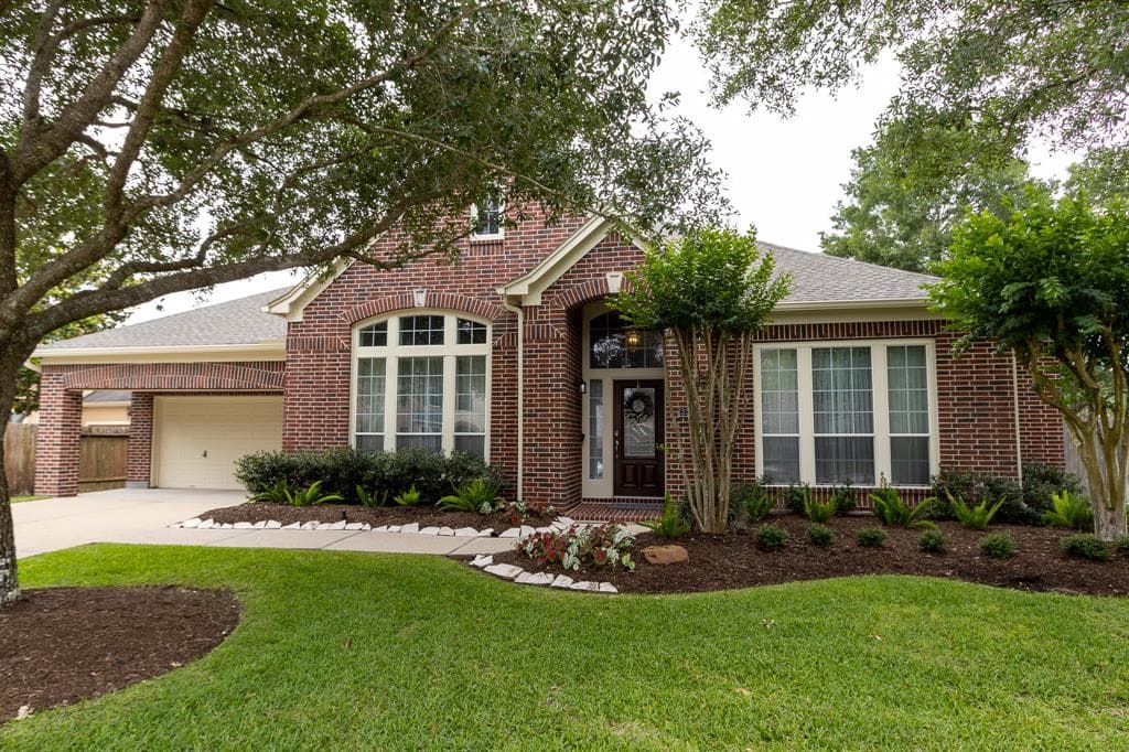 3349 Prince George Dr