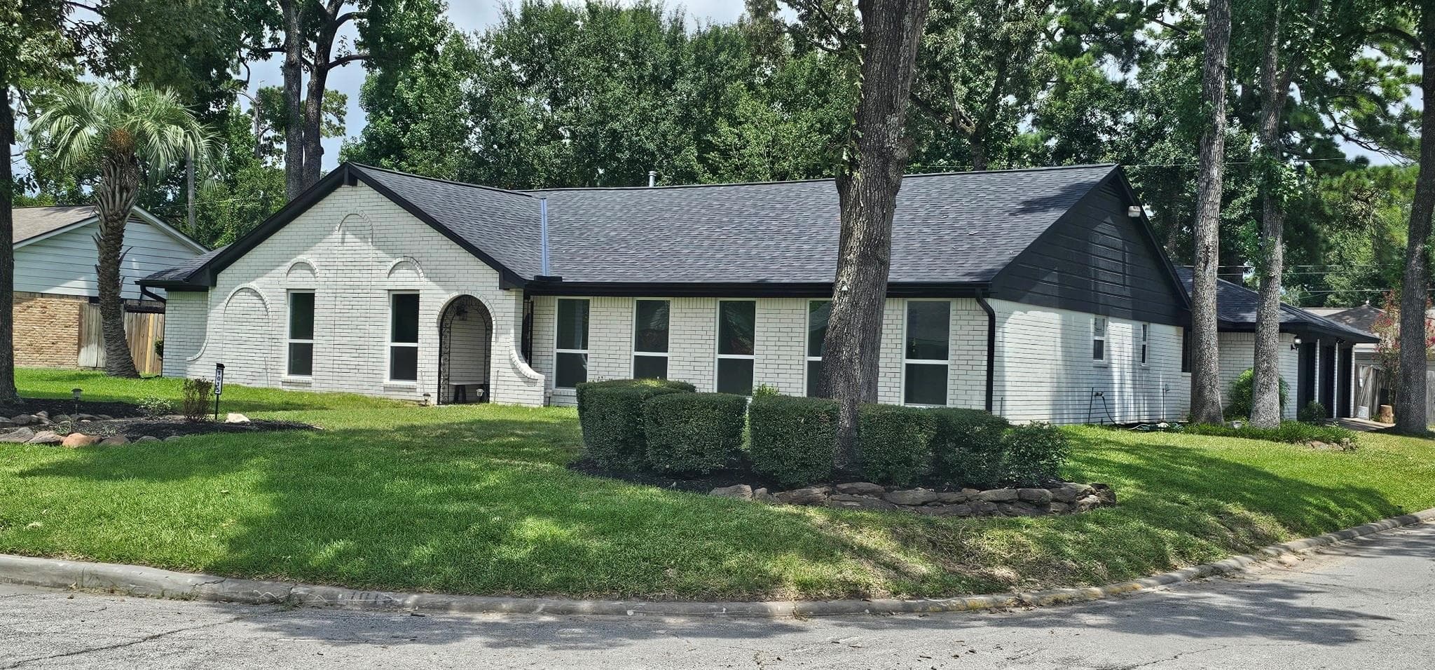 1015 Doral Ln