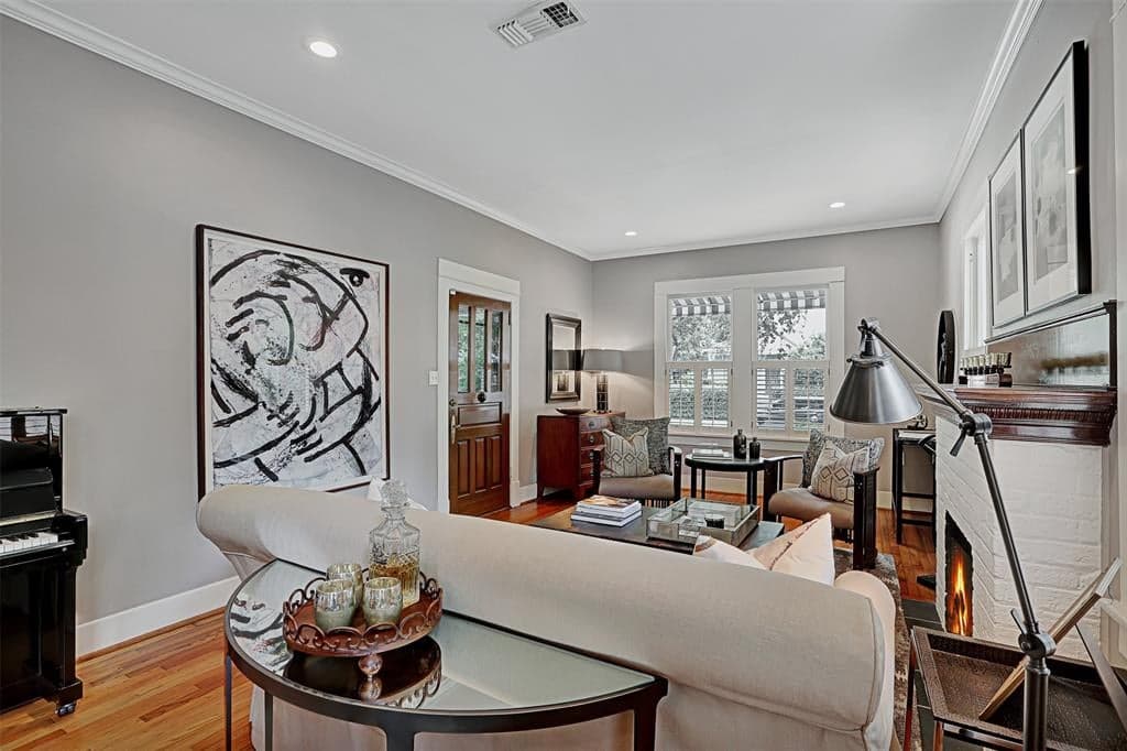 Gallery image 4