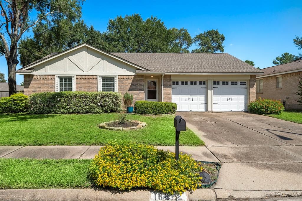 16222 Sky Blue Ln