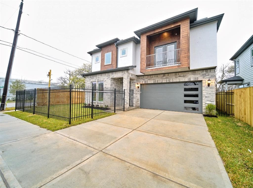 1701 Schweikhardt St