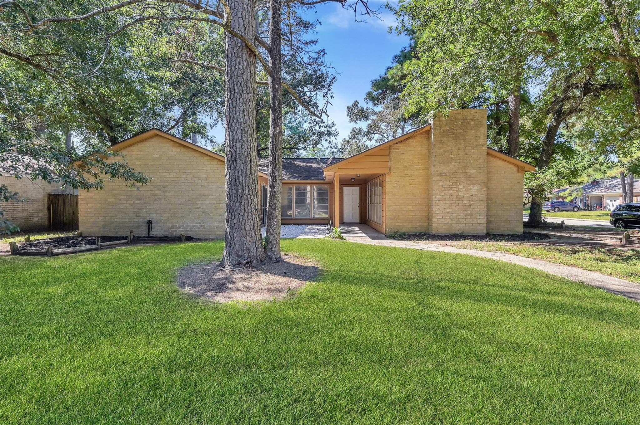 22819 Cranberry Trl
