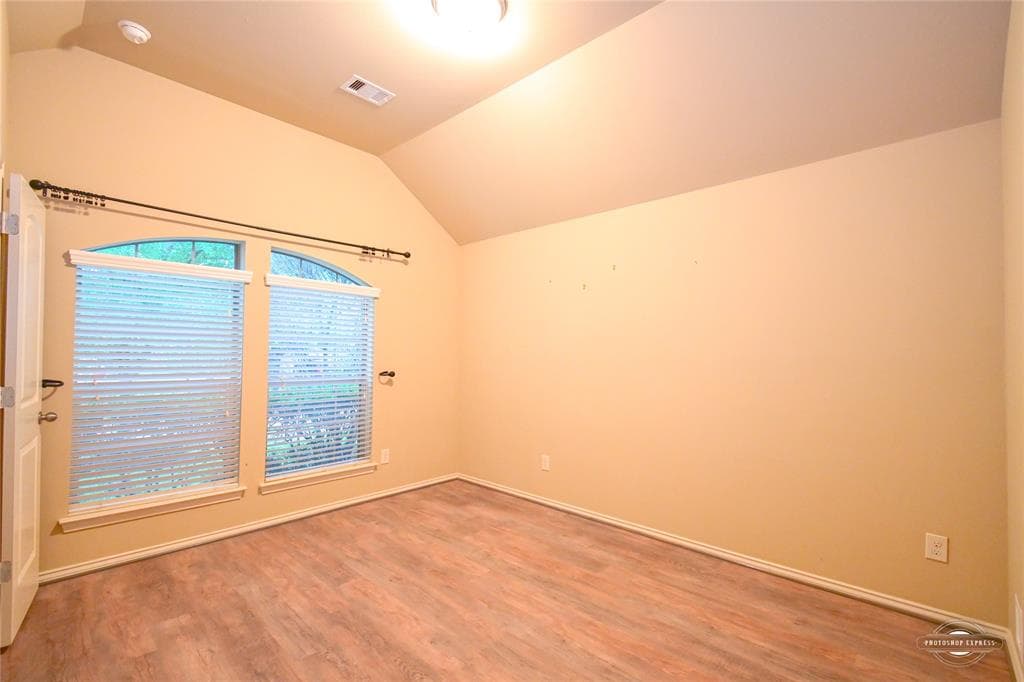 Gallery image 4