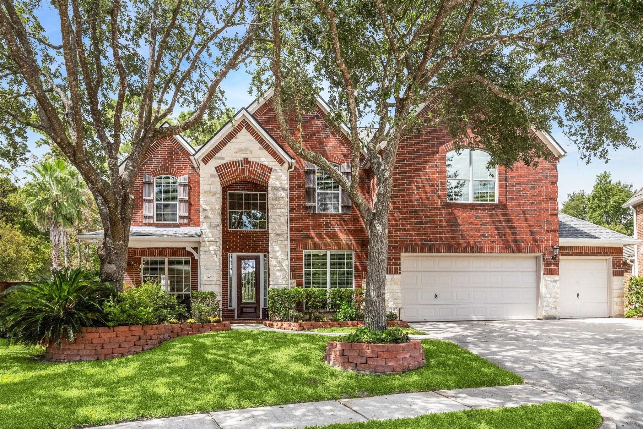 2621 Tranquil Oaks Ct