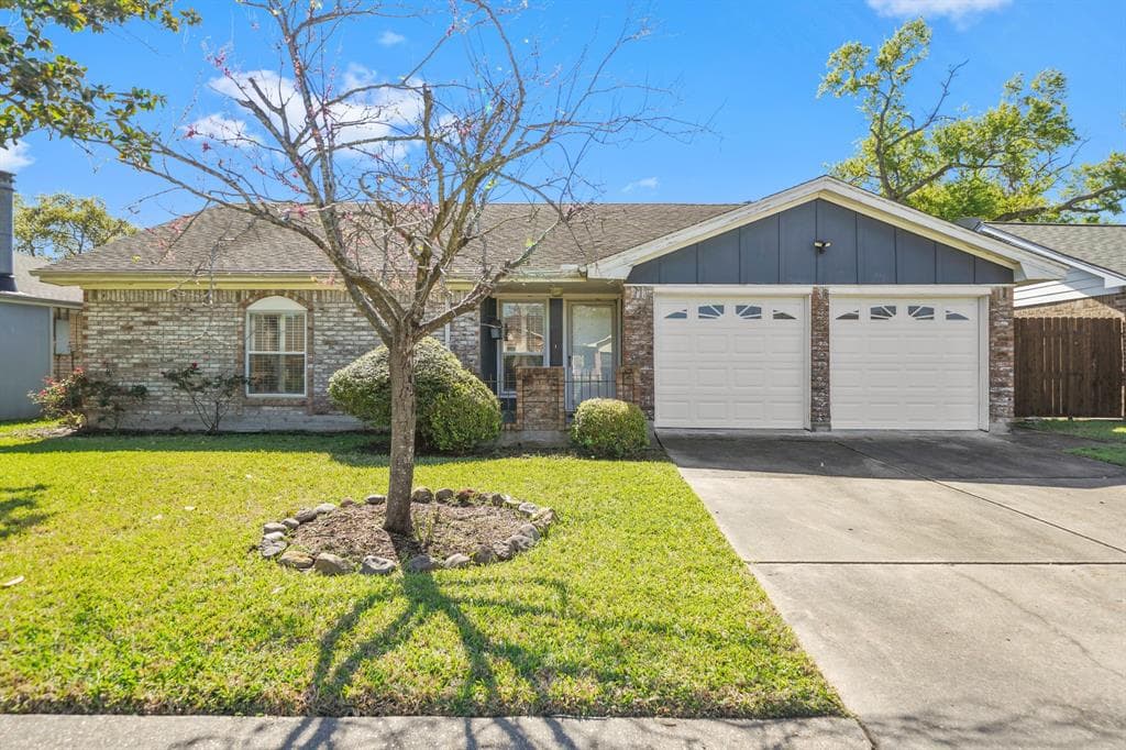7407 Woodfern Dr