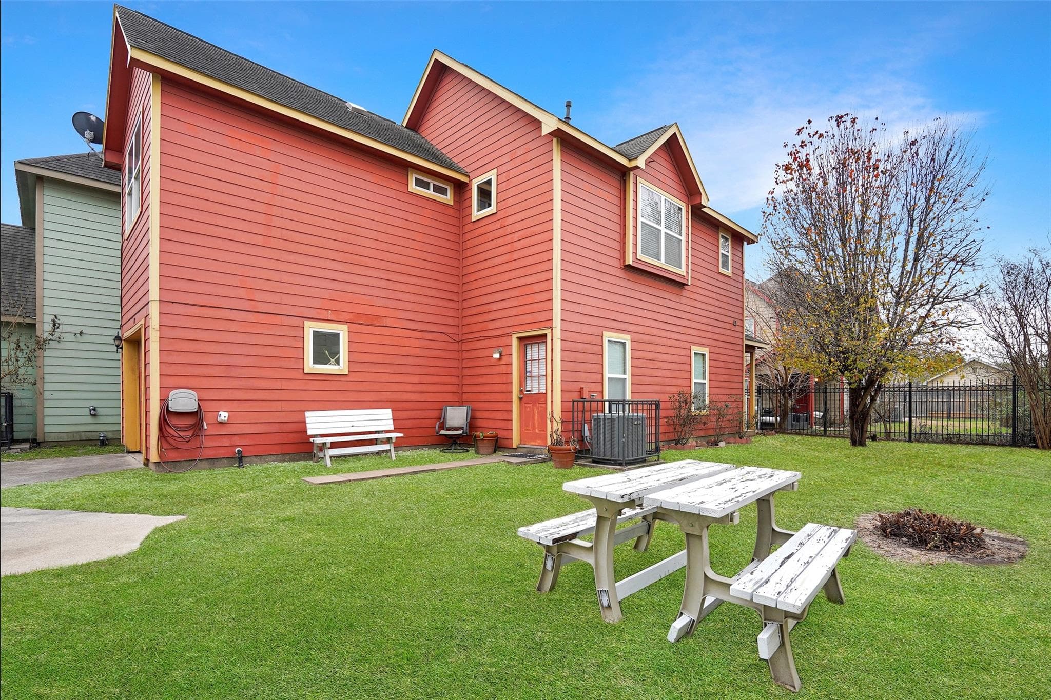 109 Delaney St