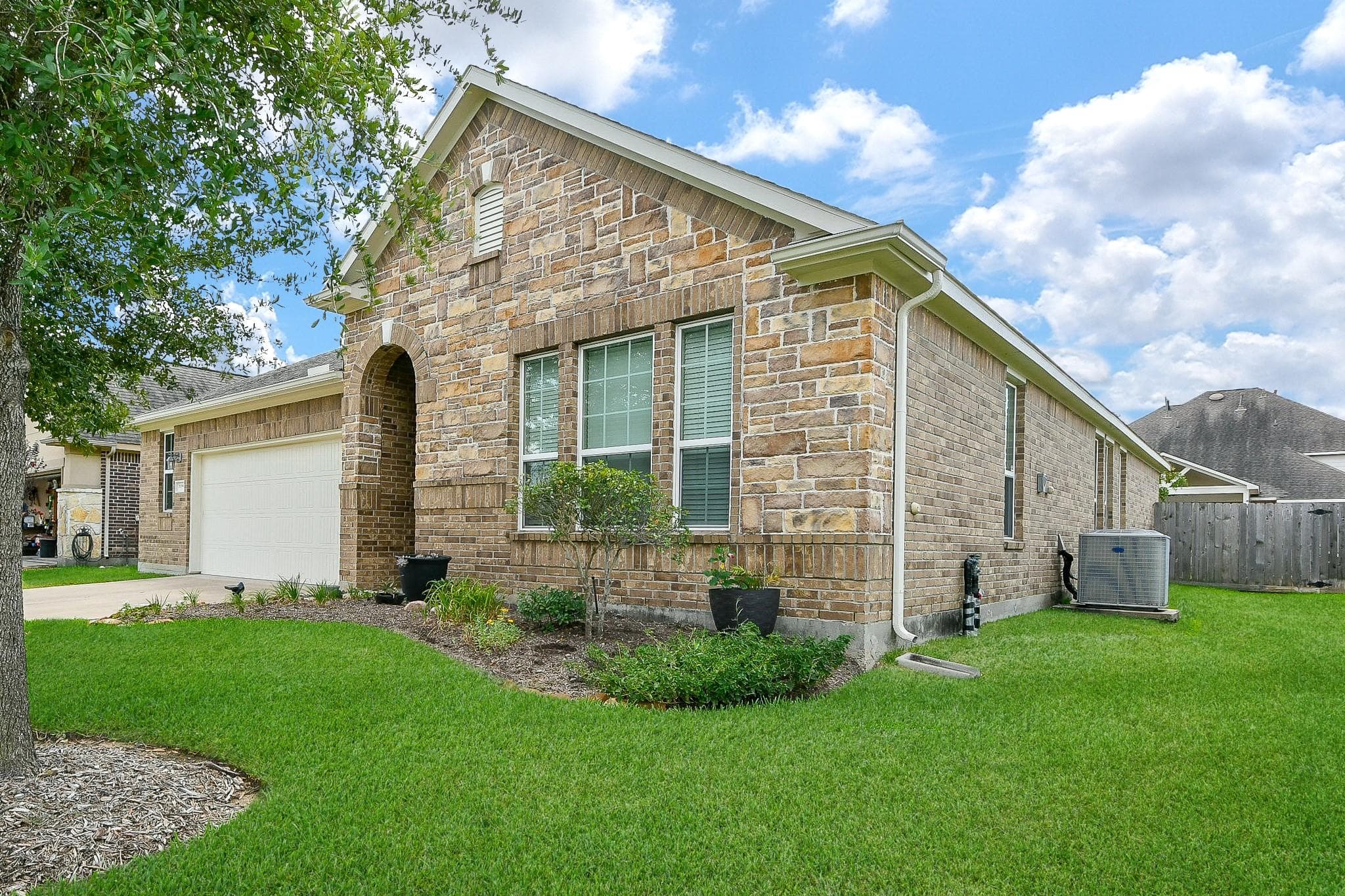 22507 Windbourne Dr