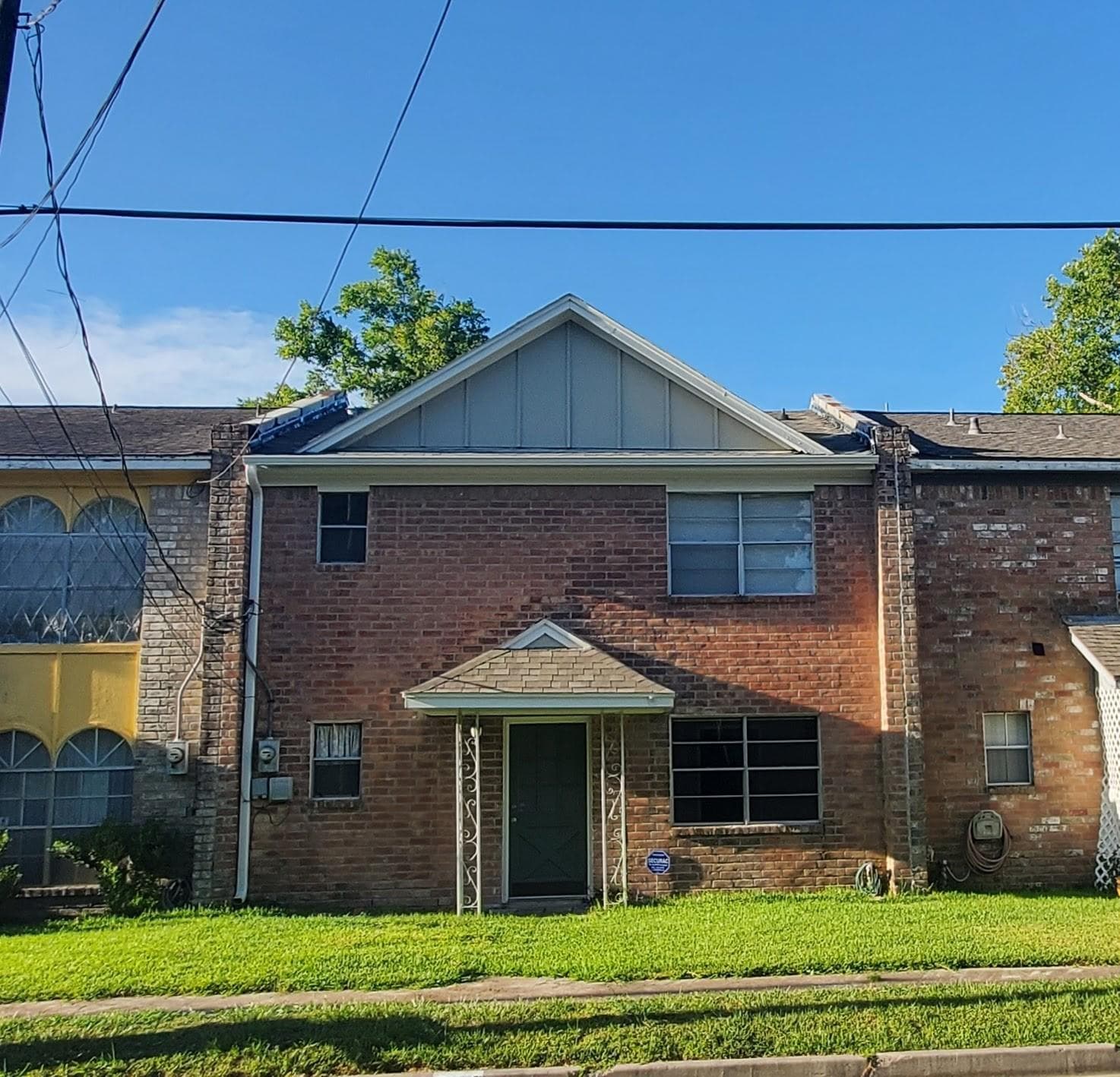211 Granberry St