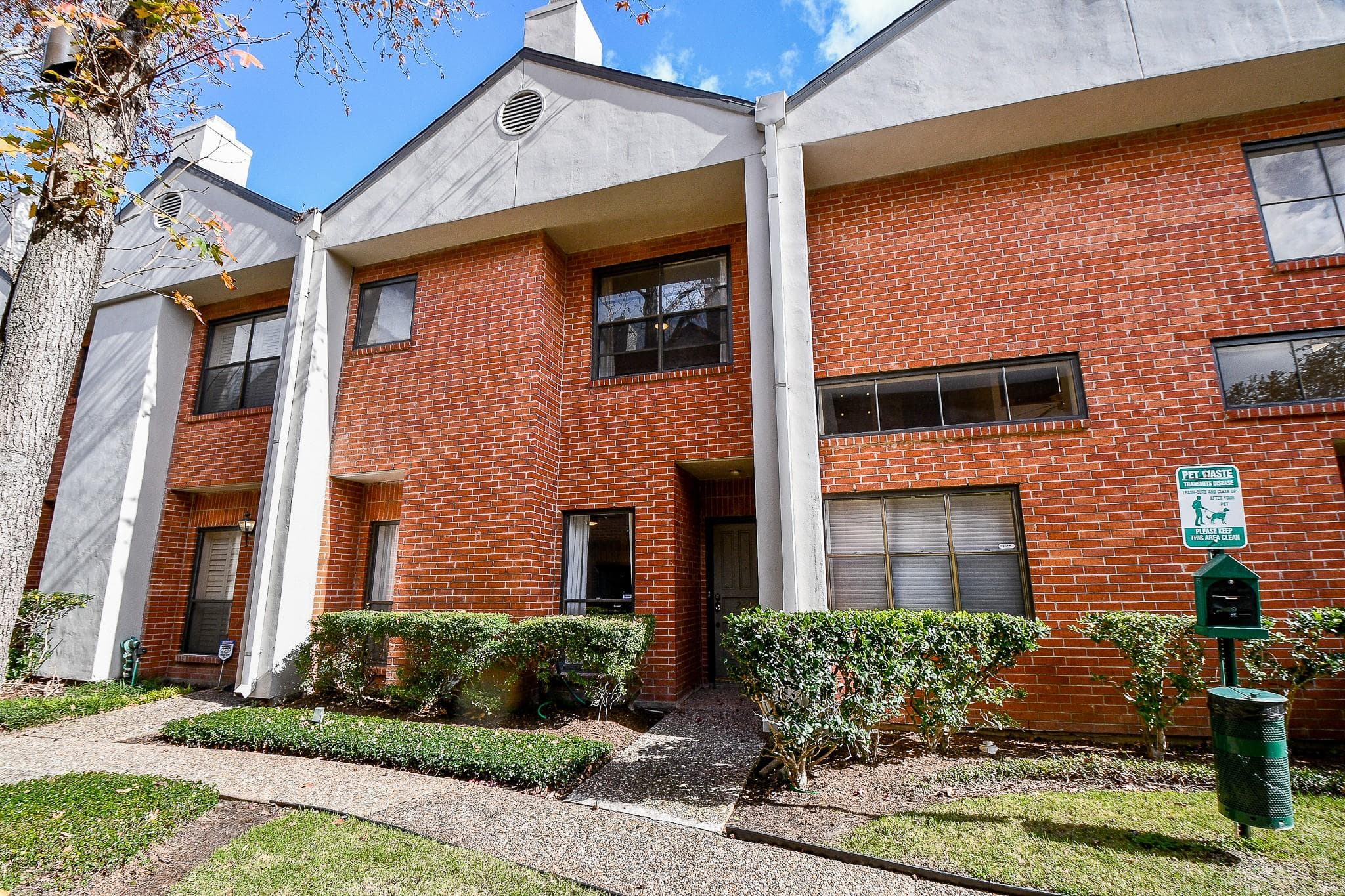 2626 Bering Dr