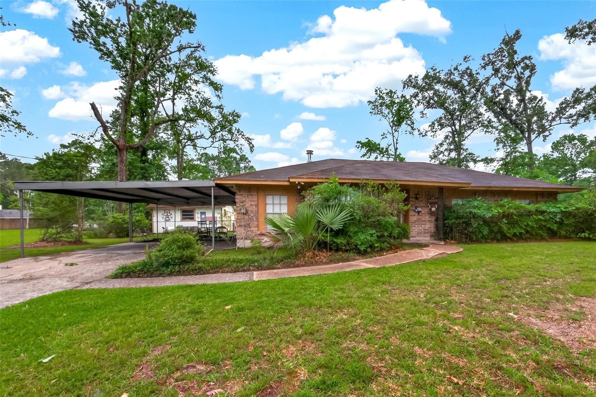 262 Magnolia Rd