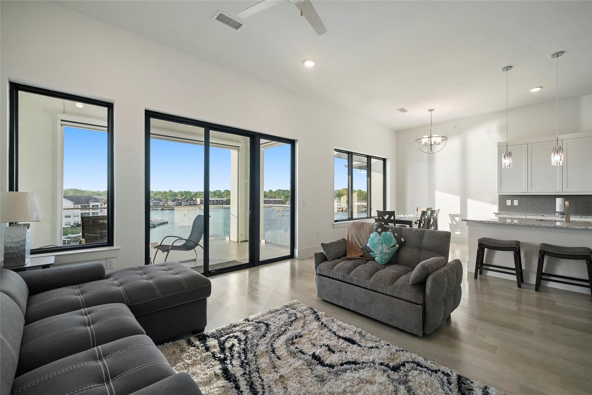 199 Waterpoint Ct Unit 405