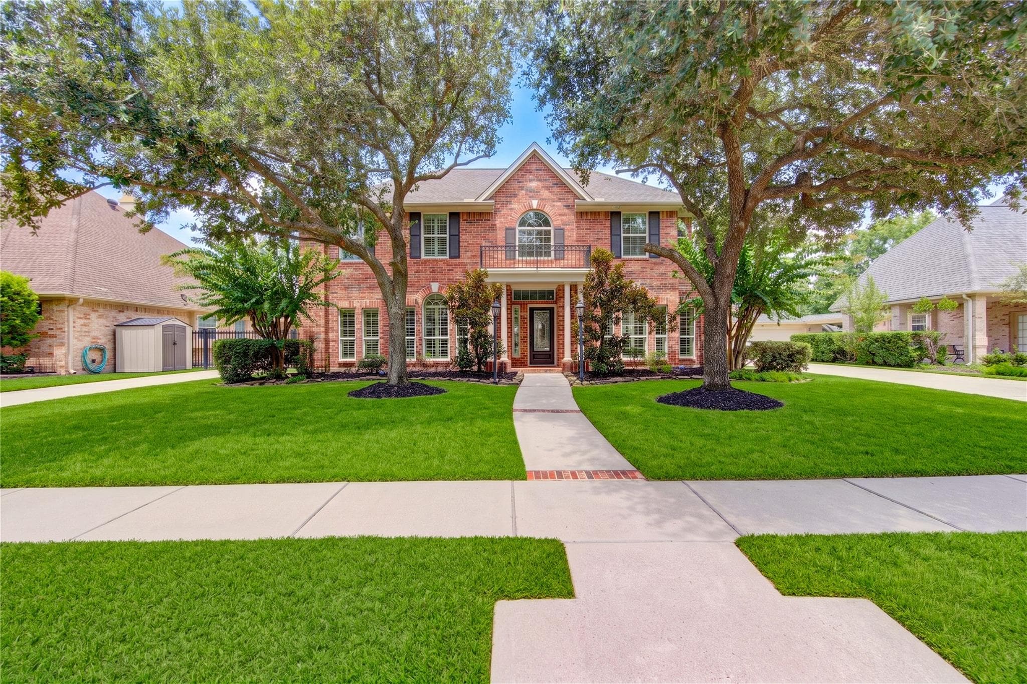 5723 Santa Fe Springs Dr