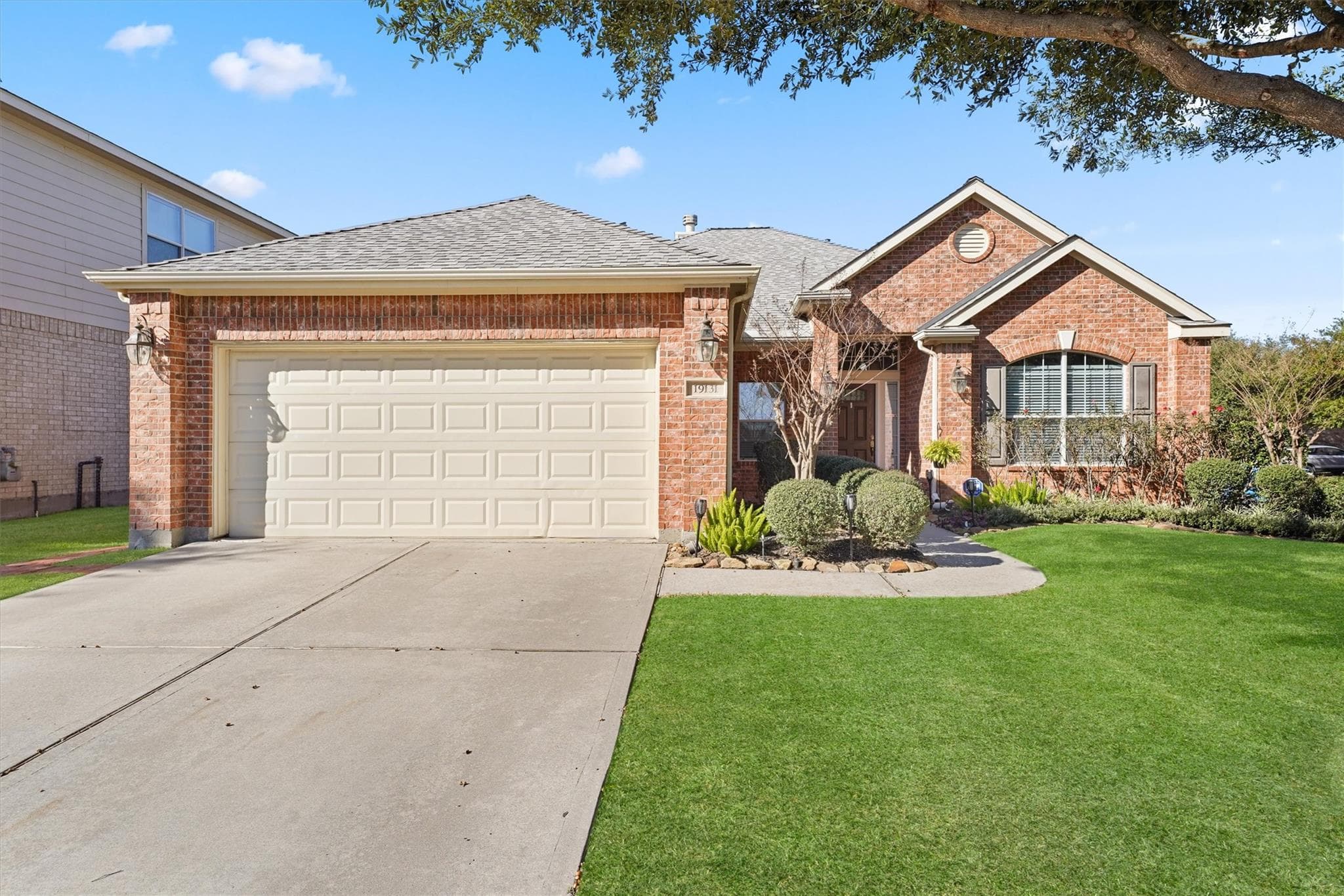 19131 Camellia Bend Cir