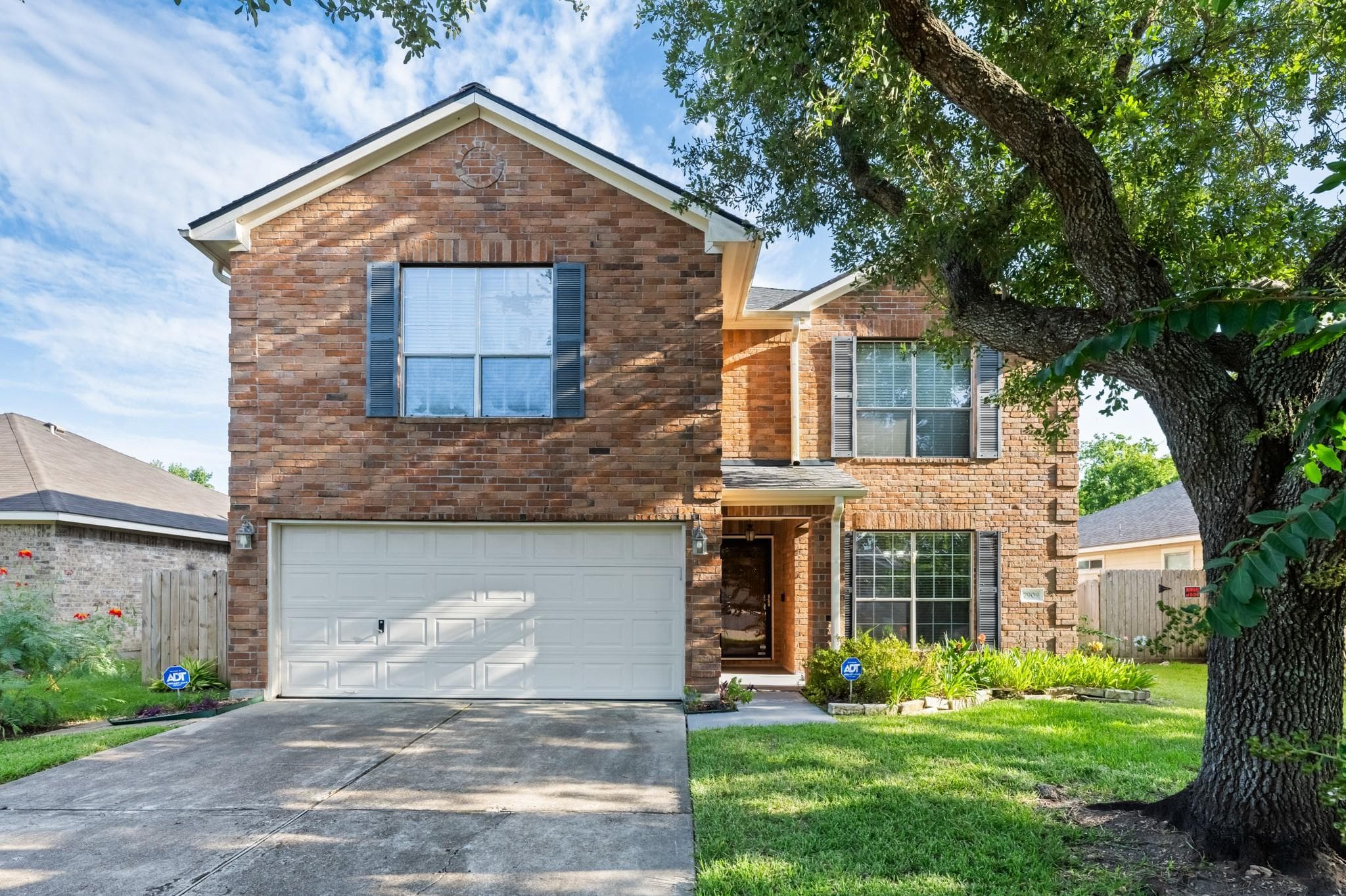 7909 Silver Oak Dr