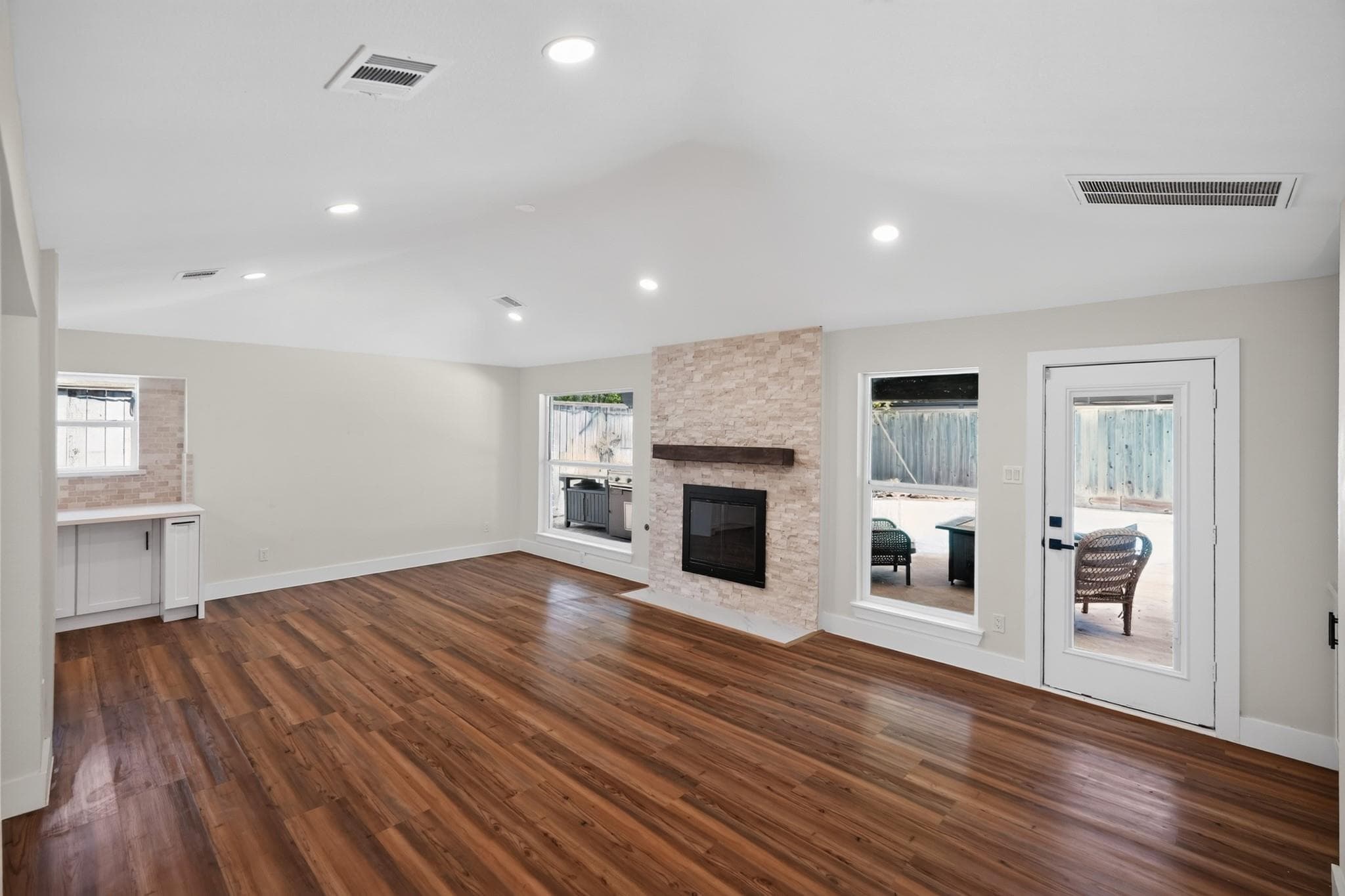 Gallery image 5