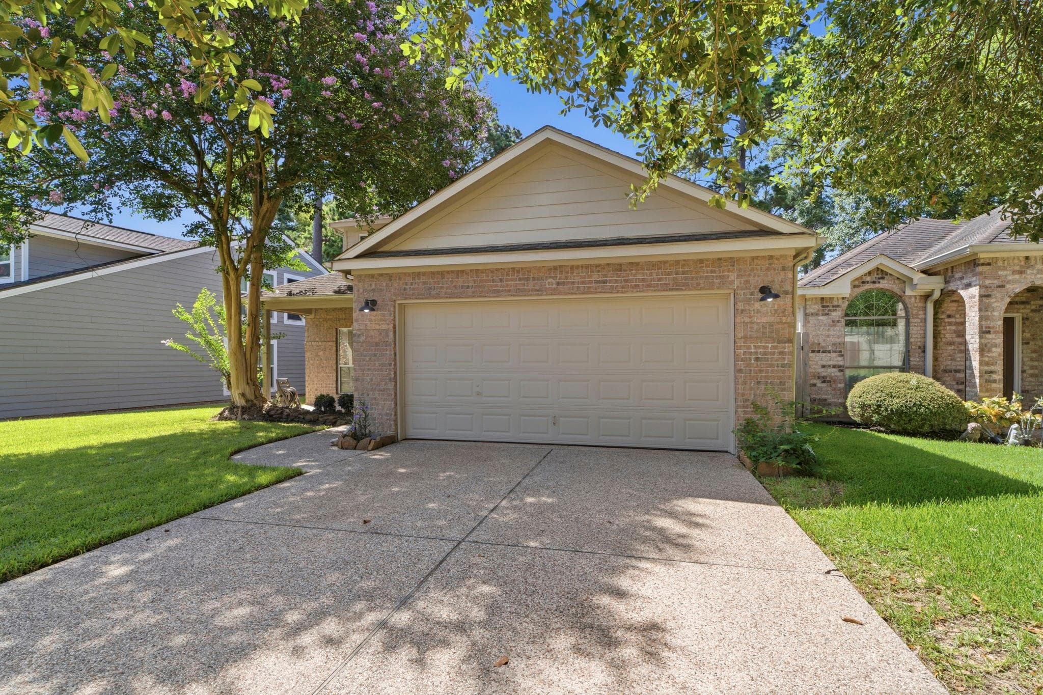 11619 Alcott Dr