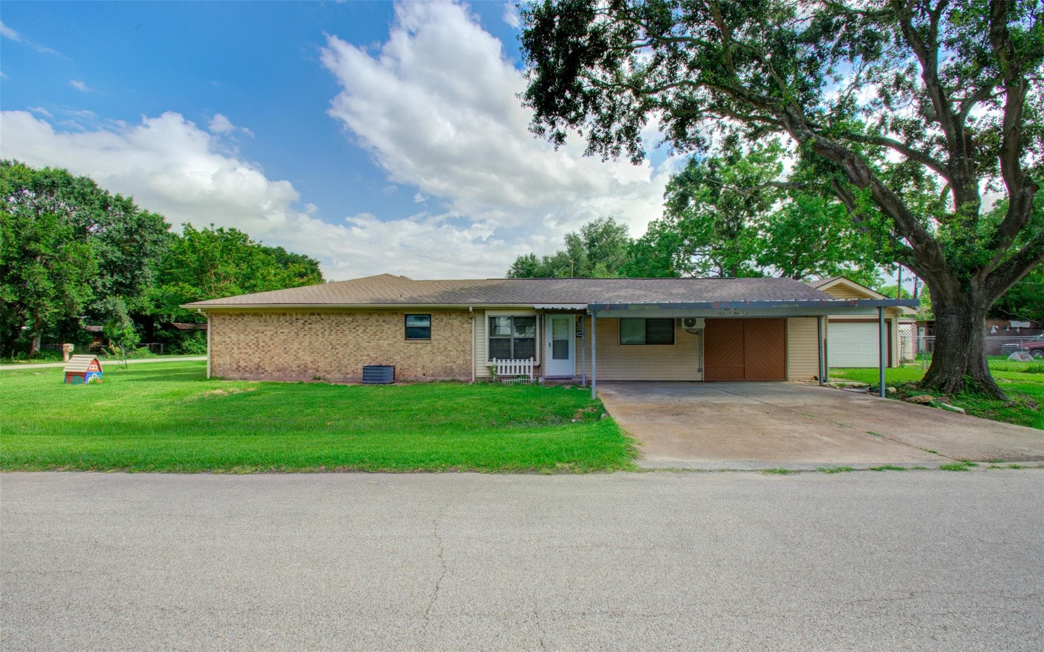 10623 Florafield Ln Fl Orafield