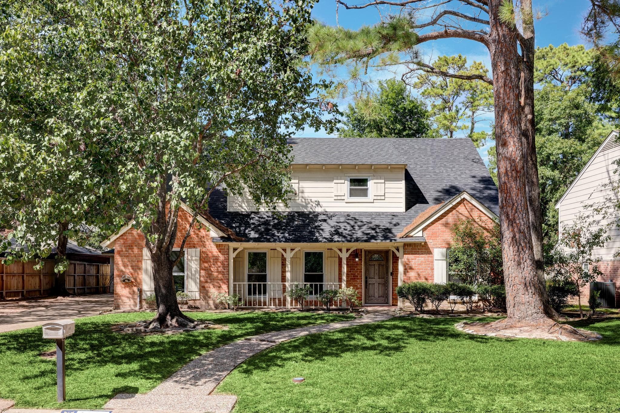 4034 Cypress Hill Dr